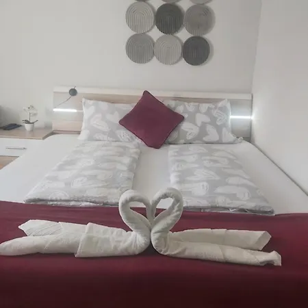 Panda Apartment