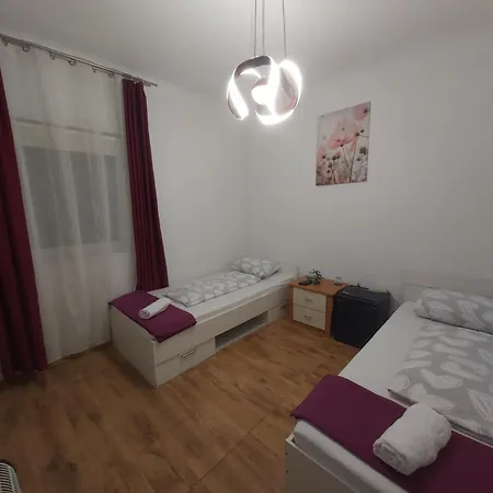 Panda Apartment *