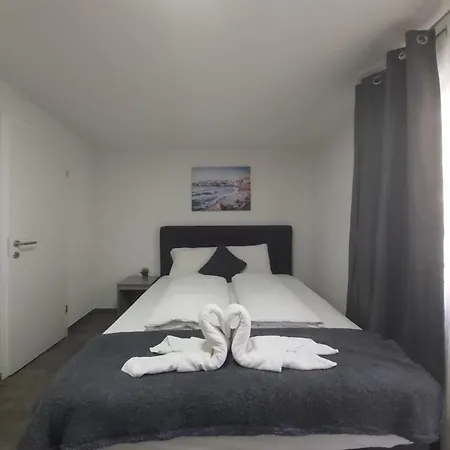 Apartment Panda