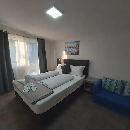 Panda Apartment